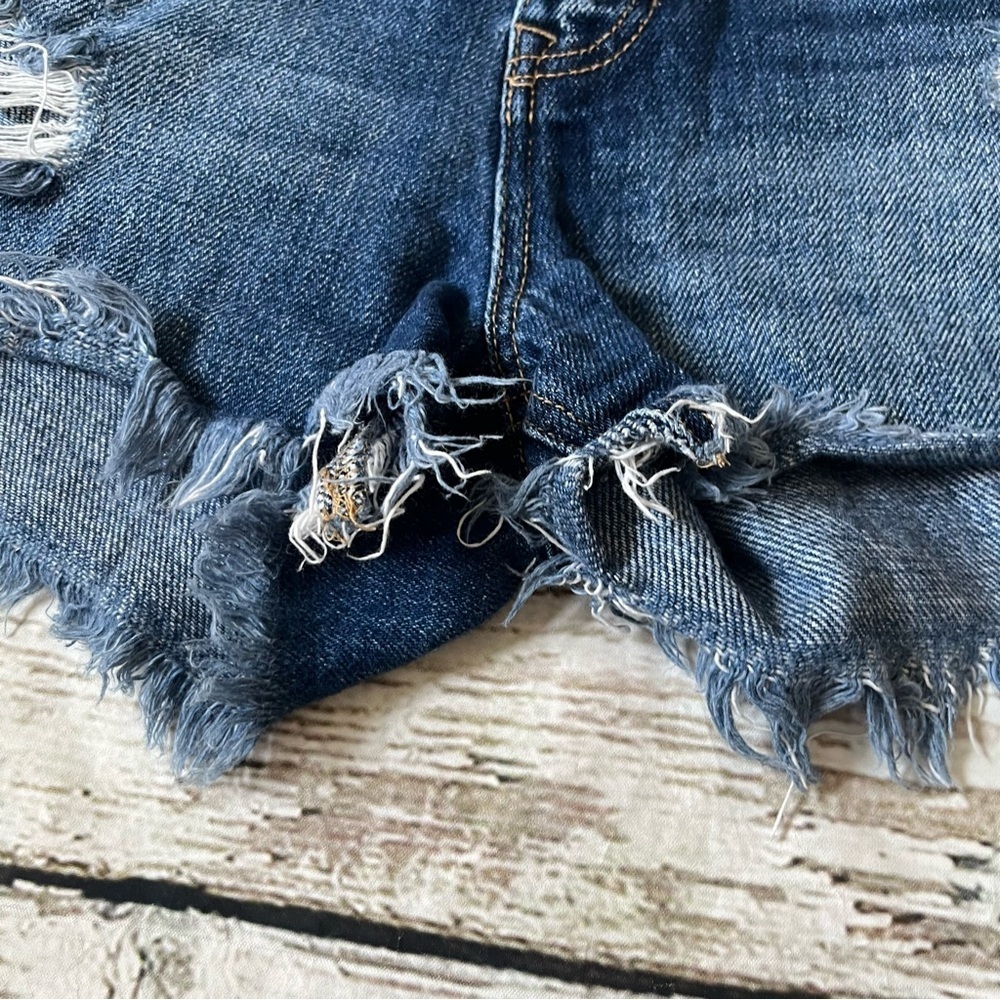 KanCan High Waist Distressed Denim Shorts Size 28 - Picture 7 of 11